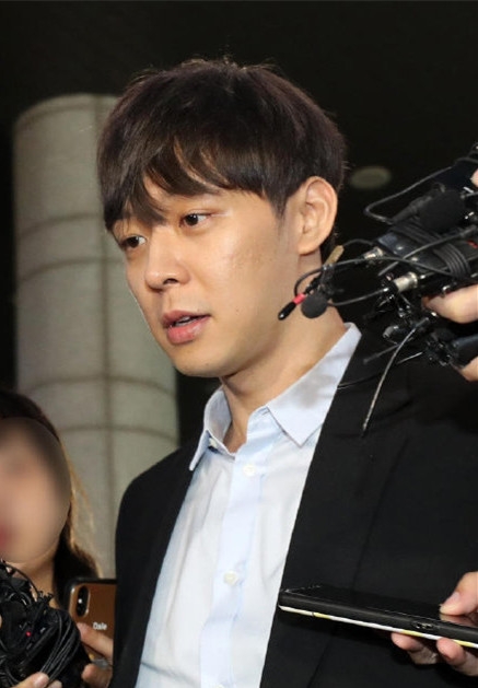 朴有天方回应”体毛疑惑” 积极配合所有调查