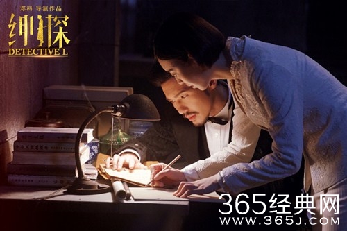 《绅探》秦小曼能否温暖罗非的心在一起呢