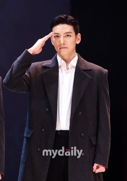 池昌旭即将退伍 退伍后有望出演新剧《星之都市》