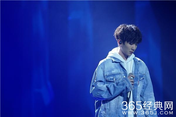 我是唱作人王源《吆不到台》获认可 评论火速破万