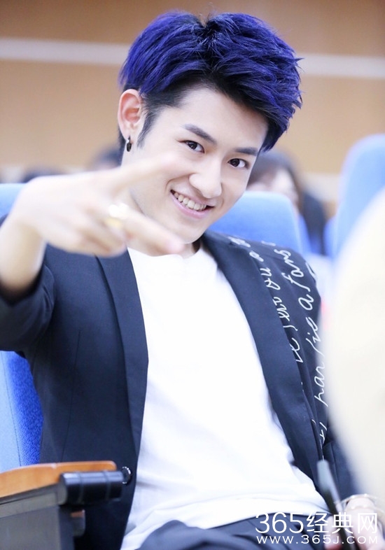 《创造营2019》排名第八彭楚粤 个人资料介绍