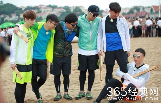 张云雷​​将作为飞行嘉宾加入《极限挑战》 粉丝担心其身体吃不消