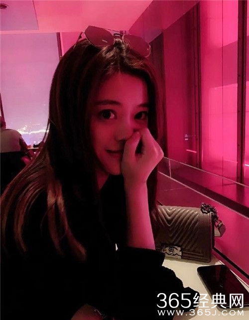 《喜欢你我也是》于超美艳动人 职业家庭背景大公开