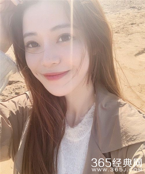 《喜欢你我也是》于超美艳动人 职业家庭背景大公开