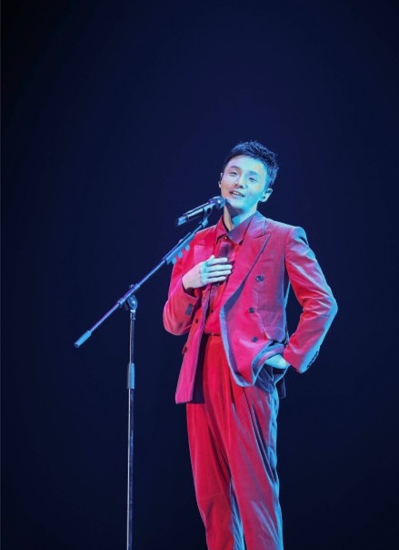 李荣浩想在演唱会剧透复联4被回怼 网友：你不怕集体退票吗