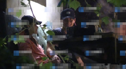 窦骁被爆与神秘女子拥吻 疑似恋情曝光