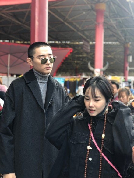 于小彤疑默认与陈小纭恋情 并直言自己现在很幸福