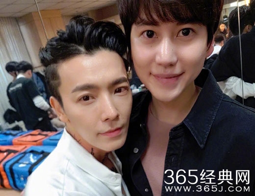 圭贤今日退伍 利特希澈发文欢迎回归 确定不再出演<Radio-Star>的MC