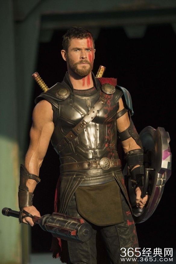 喊一声“克里斯”三个人回头 漫威公开美队雷神星爵合照