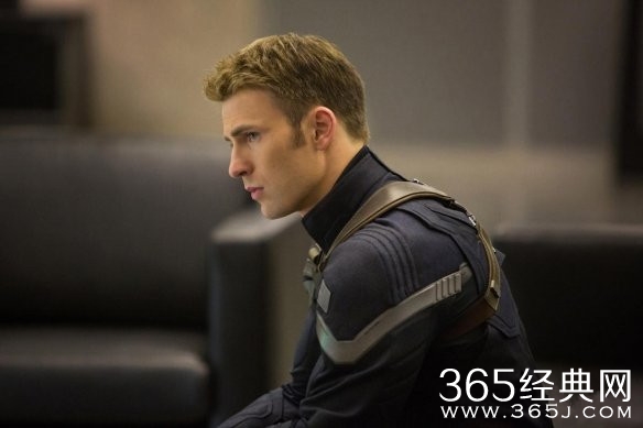 喊一声“克里斯”三个人回头 漫威公开美队雷神星爵合照