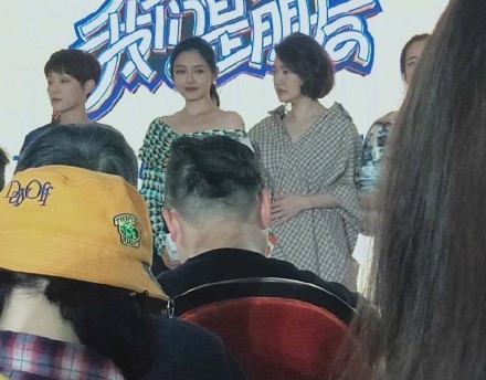 大小S、范晓萱、阿雅合体录制新综艺 大S状态极佳宛如花季少女