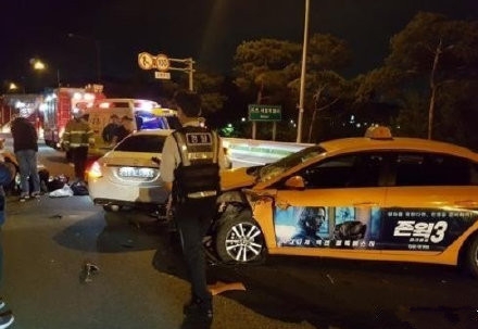 韩国女演员高速车祸身亡疑惑升级 目击者车辆行车记录仪公开