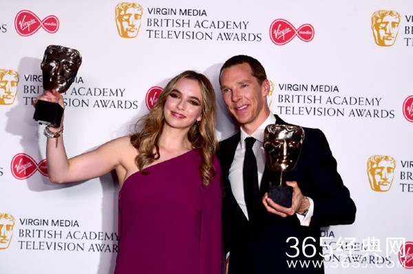 “卷福”本尼迪克特·康伯巴奇 15年等待8次提名首获英国视帝