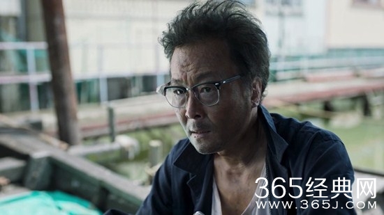 《破冰行动》水伯和大鹏是父子关系  大鹏怎么死的