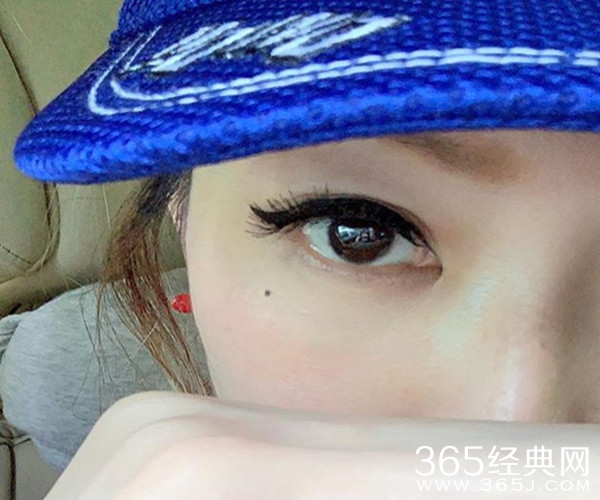 郑秀文谈人生感悟 大彻大悟走出阴影