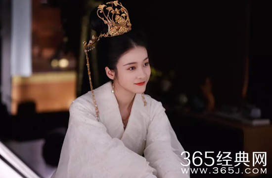 《白发》容乐真实身份和为何失忆揭秘