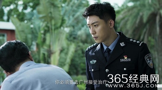 《破冰行动》谁阻止了坏人杀害李飞