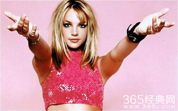 “小甜甜”布兰妮亲笔信首公开 自称曾遭团队封口与威胁