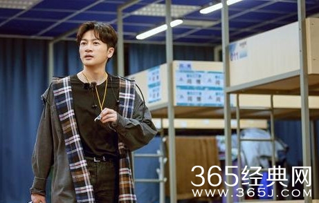 《创造营》苏有朋魔性舞蹈嗨翻全场