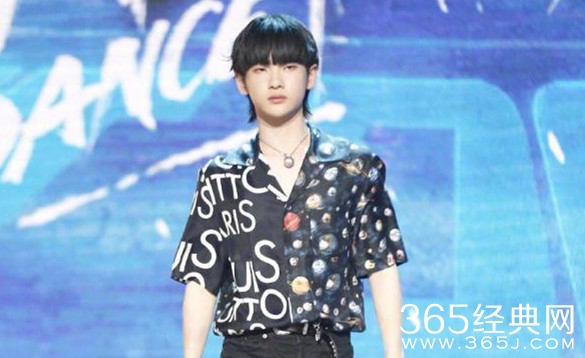 《创造营》参加天天向上 网友：出道位已预定？