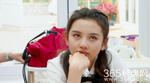 《忘不了餐厅》宋祖儿与姥姥谈心落泪 爷爷奶奶重回童年