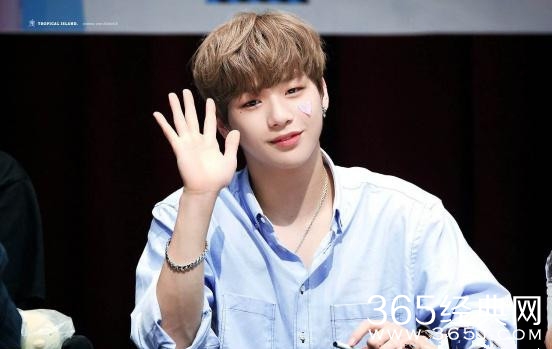 姜丹尼尔成立个人公司 姜丹尼尔资料介绍