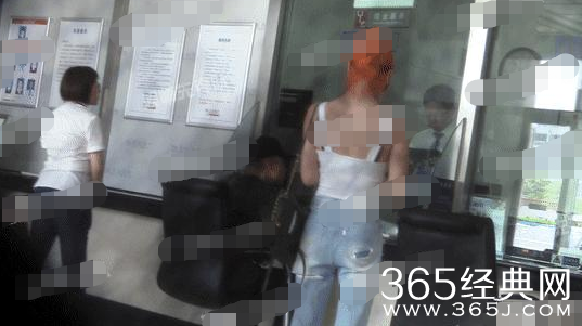 曹云金离婚转账500万 唐菀离婚后首发文