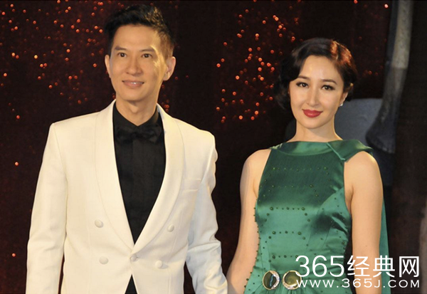 张家辉关咏荷结婚照被丢在垃圾桶旁 夫妻感情发生变故？