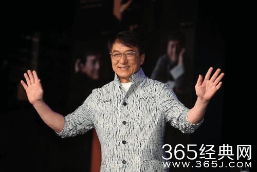 时隔17年 65岁成龙发新专辑