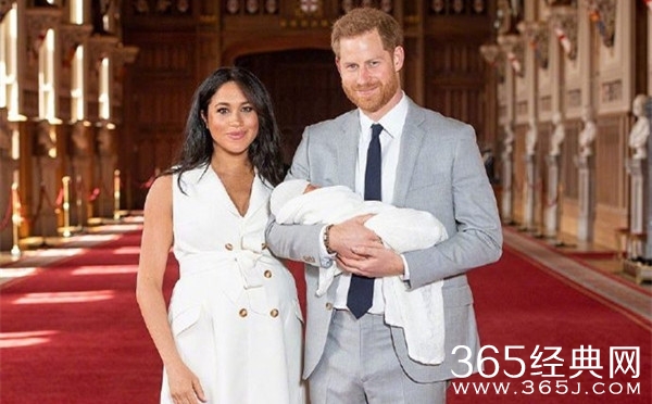哈里王子儿子萌照曝光 英国王位第七顺位继承人