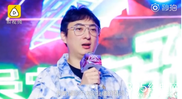 王思聪谈做电影 称没想过和业界大佬抢饭碗