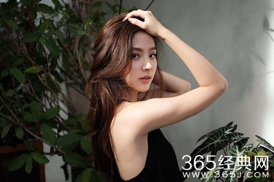 泰剧《吹落的树叶》女主Nira及个人资料介绍