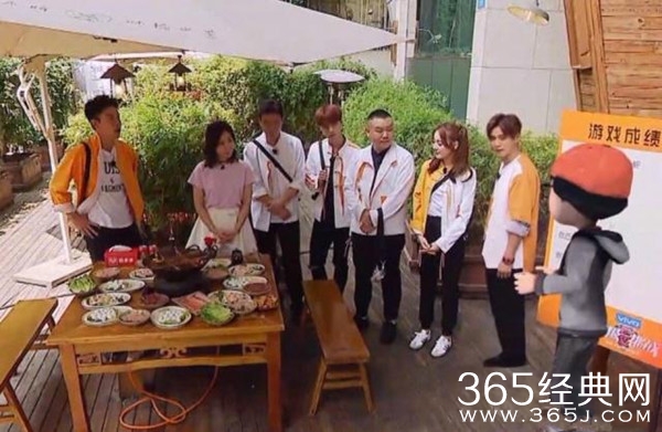 后期神操作 张云雷上《极限挑战》被P成卡通人