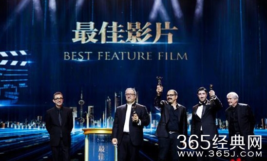 上海国际电影节双影帝诞生 96岁常枫获上影节影帝