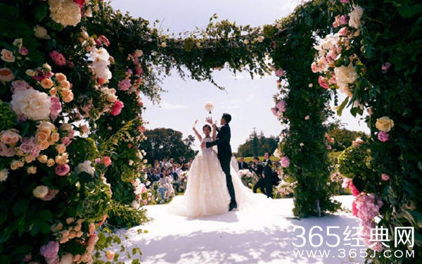 高甜预警！张若昀唐艺昕婚礼现场图来啦