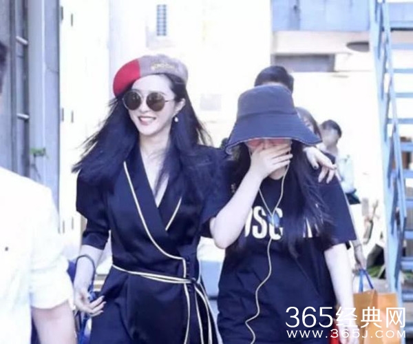 范冰冰与李晨分手后首现身 满面笑容心情好