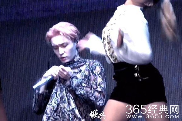 首开个人巡演 张艺兴演唱会却被质疑假唱