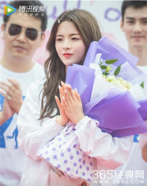 中国版《浪漫满屋》正式开拍 杨超越挑战宋慧乔经典之作