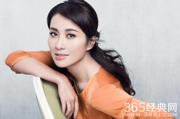 叶璇宣布与小默先生分手 曾经爱的痴狂