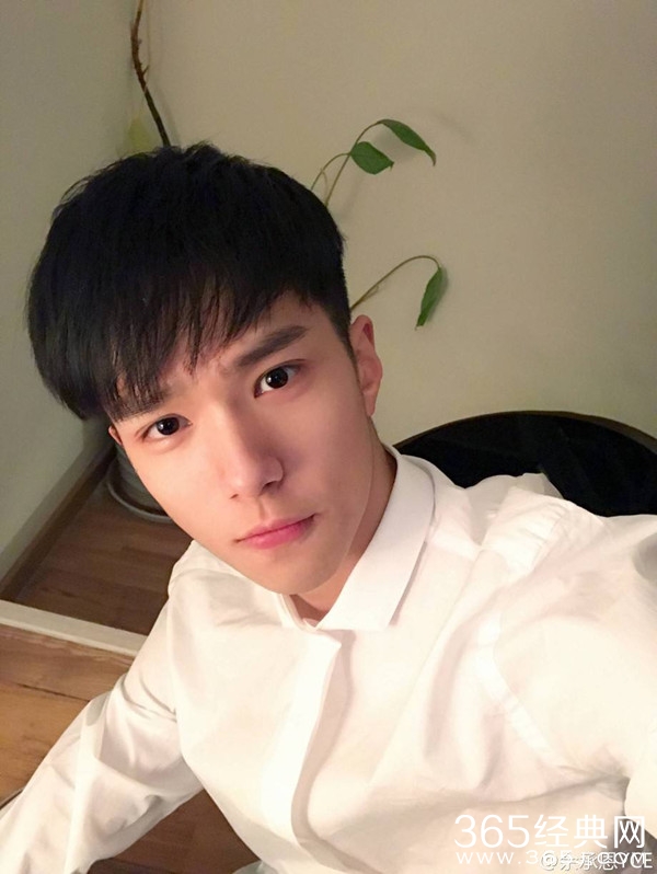 《亲爱的热爱的》爆火！余承恩个人资料介绍