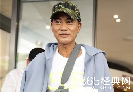 任达华成功出院笑容满面：希望可以快点拍戏