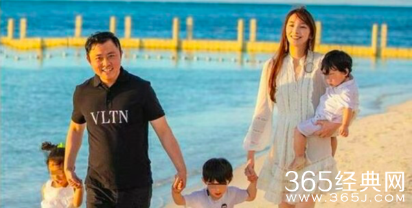 吴佩慈五年怀四胎 两儿两女凑足两个“ 好”字