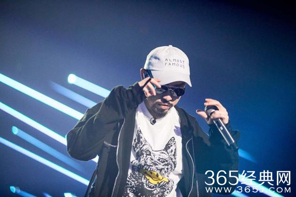 热狗发文回应diss中国有嘻哈：只是发个牢骚