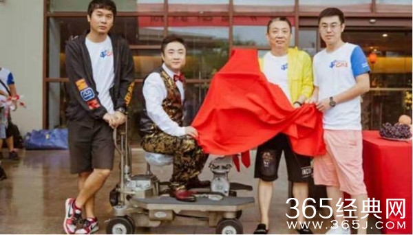 《甲方乙方2》开机 导演并非冯小刚