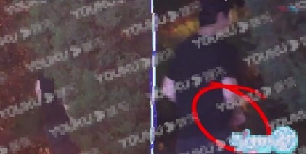 李云迪与美女共进晚餐 随后竟当街小便 ？