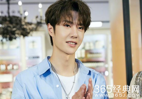 王一博被曝与綦美合恋爱 网友扒出在一起实锤证据