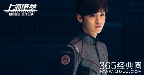 过河拆桥？导演滕华涛先后说法不一 称用错了鹿晗