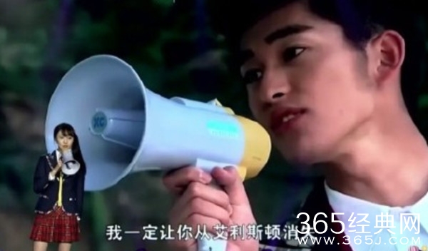 郑爽十周年生日会重现楚雨荨 与张翰隔空同框