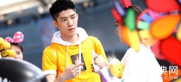 《心动的信号2》杨凯雯威廉甜蜜约会