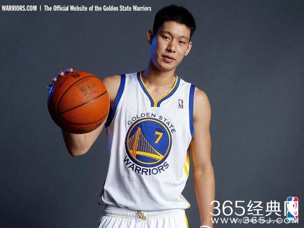 林书豪加盟北京队发文感谢球迷 周杰伦发文鼓励好兄弟